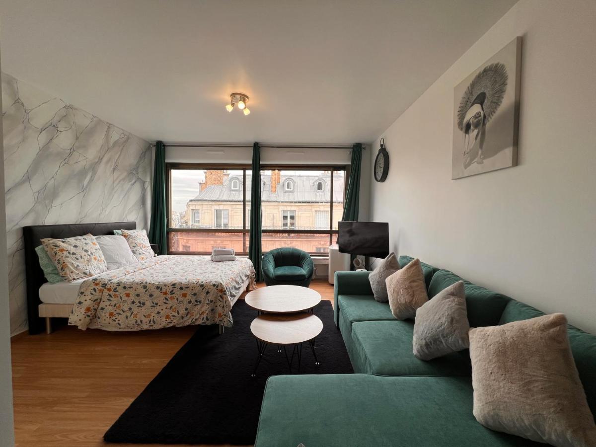 Studio Champs-Elysees - Hala Paris Bagian luar foto